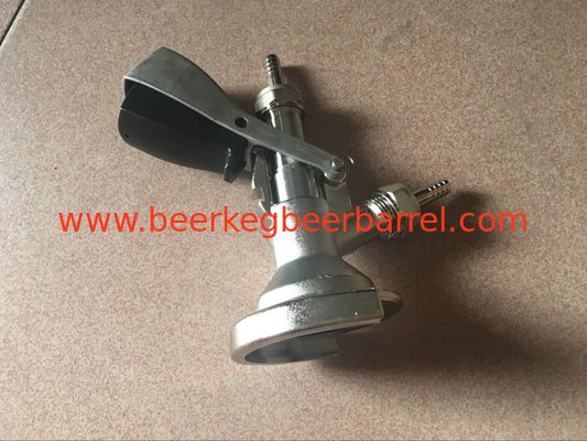 A  type beer coupler for beer keg use