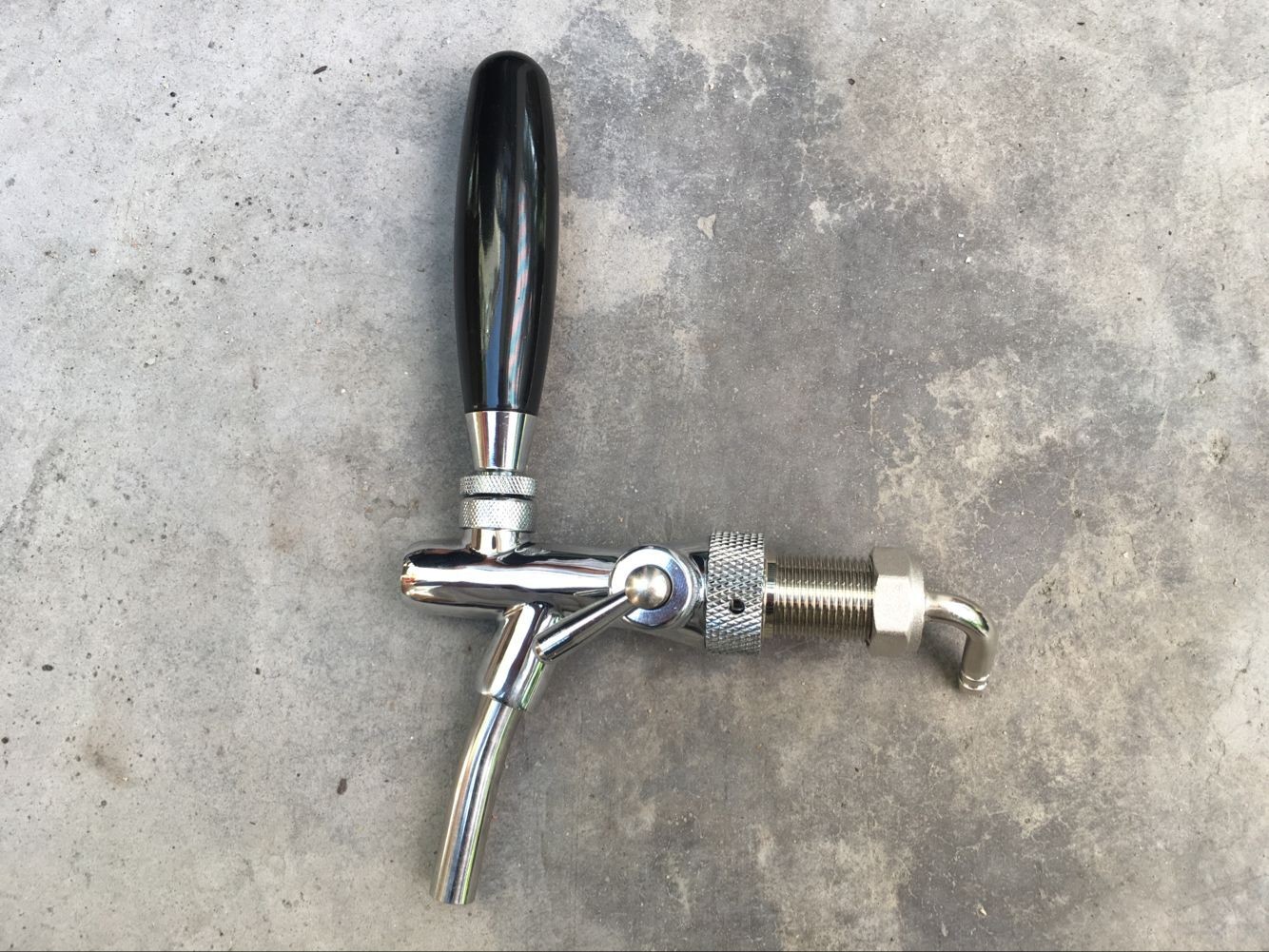 Beer tap beer faucet  used in kegerator keg cooler, bar hotel beer tower
