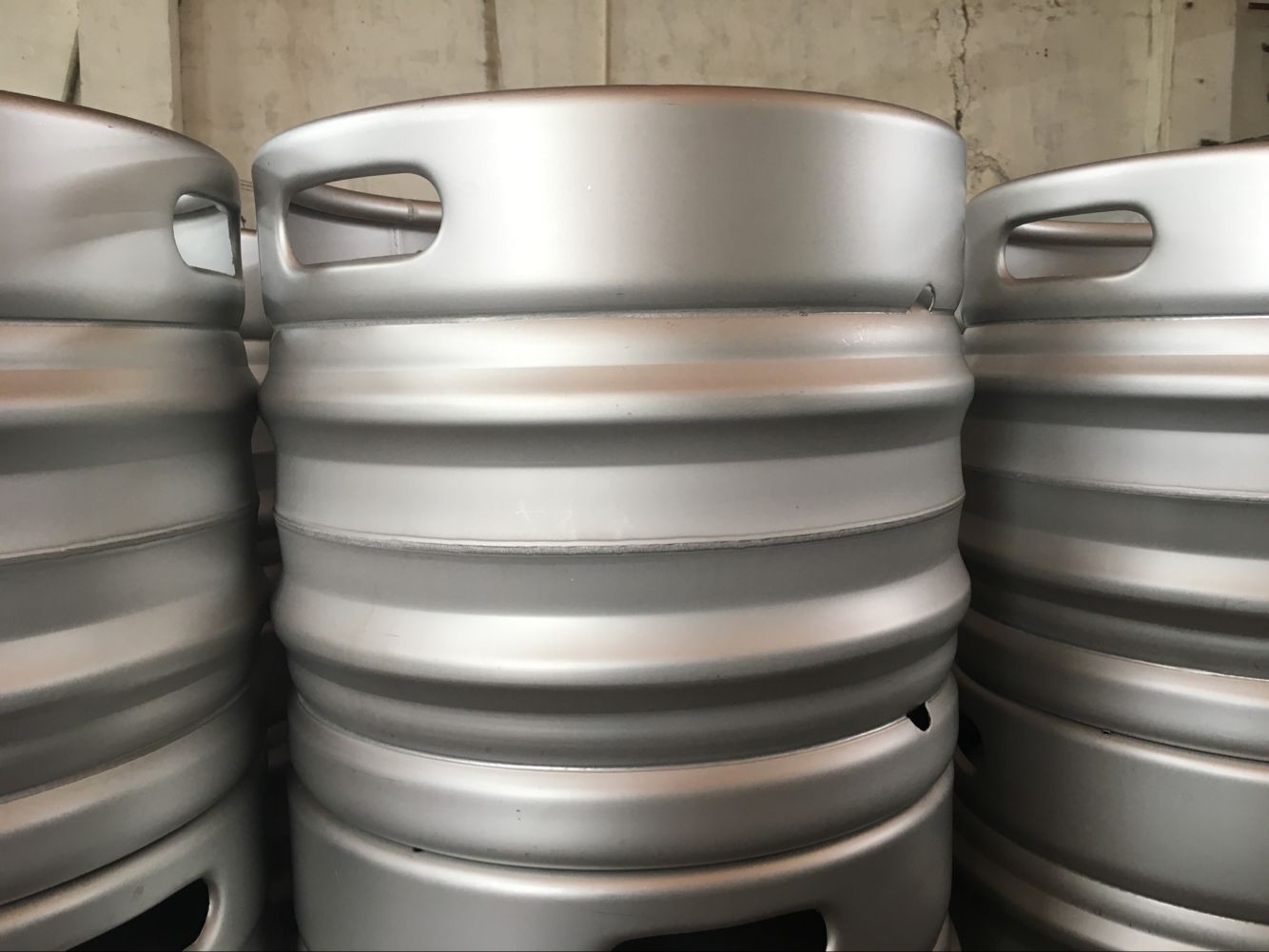 stainless steel 304 beer barrel keg stackable 30L , with pickling and